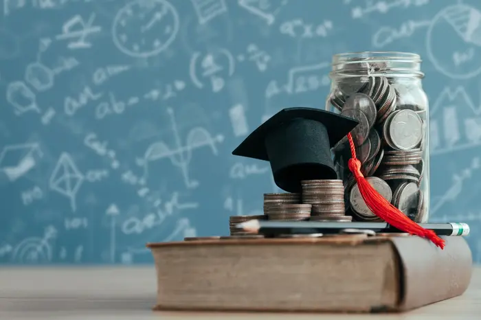 Cinq bourses de la Chaire octroyées